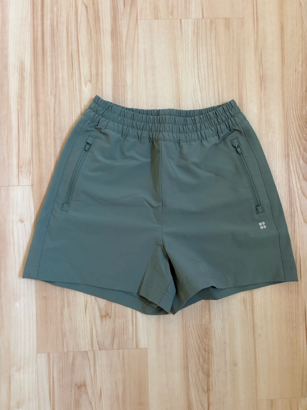 Sweaty Betty Olive Green Elastic-Waist Active Shorts